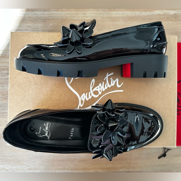 Christian Louboutin Daisy Spikes loafers in size 40.5 - Picture 1 of 12